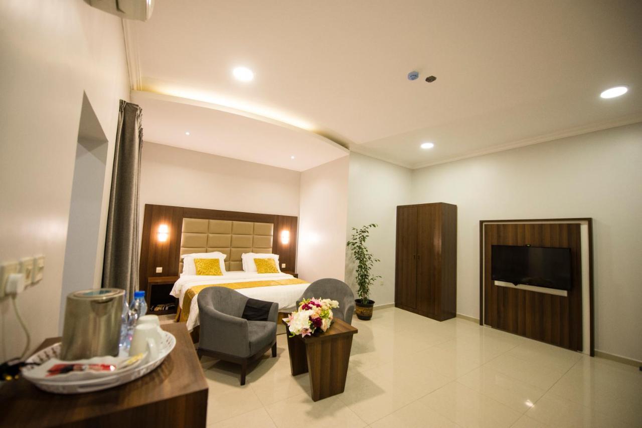 Al Nakhla Aparthotel Al-Hofuf Exterior photo